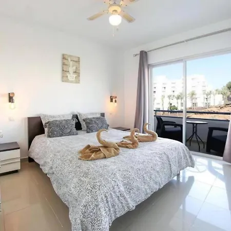 Paraiso Del Sur A306 By Tenerife & Sales 아데제